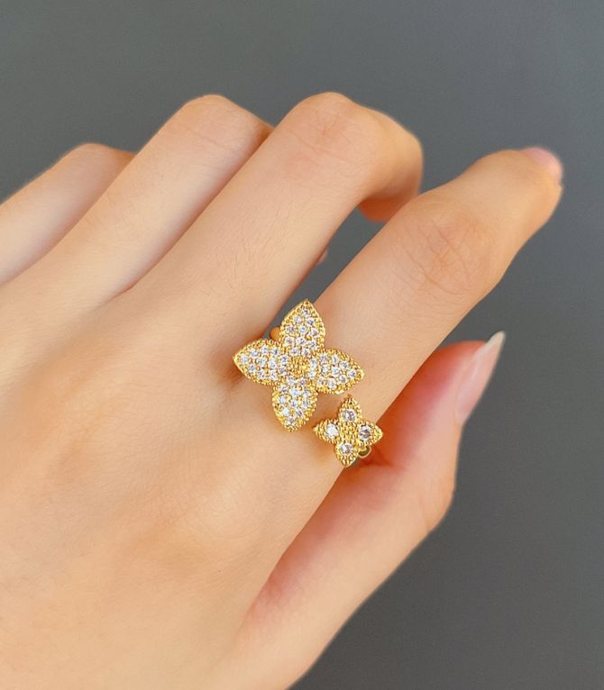 Anillo gold quatrefoil