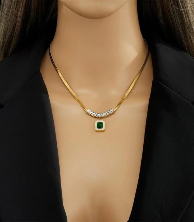 Collar diamond square