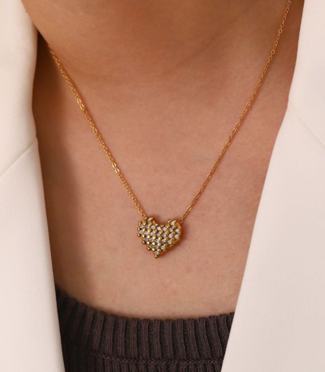 Collar diamond love