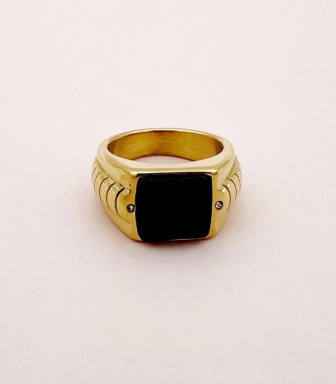 Anillo geométrico negro 7