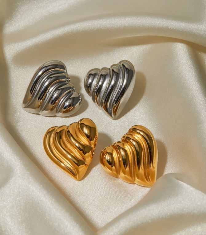 Aretes gold wav love