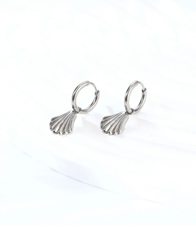 Aretes silver shell