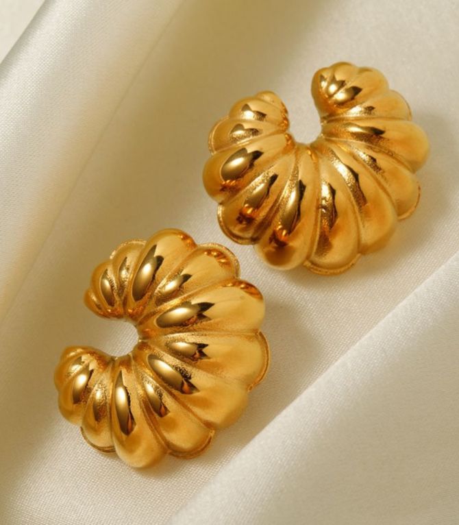 Aretes croissant