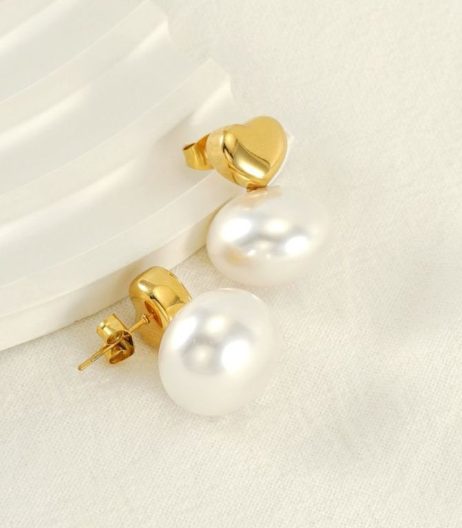 Aretes love pearl