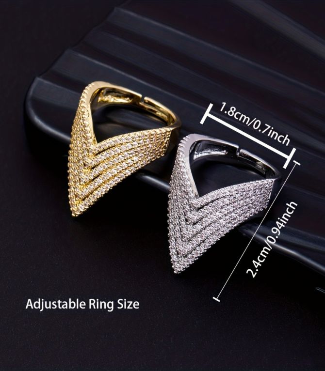 Anillo gold diamond triangle