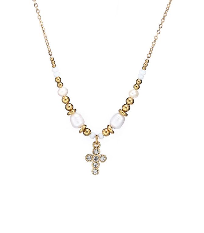 Collar pearl diamond cross