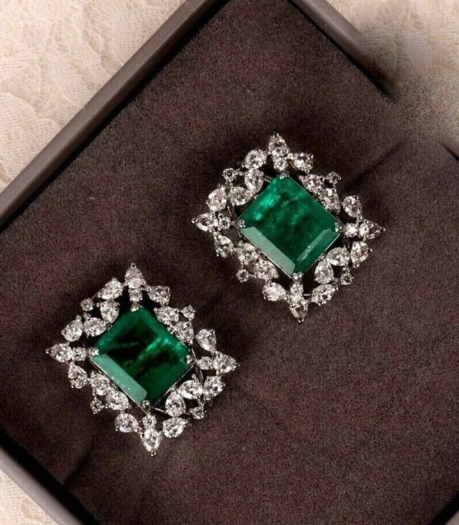 Aretes green square stud