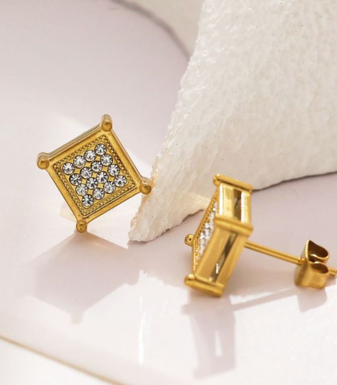 Aretes square zirconias