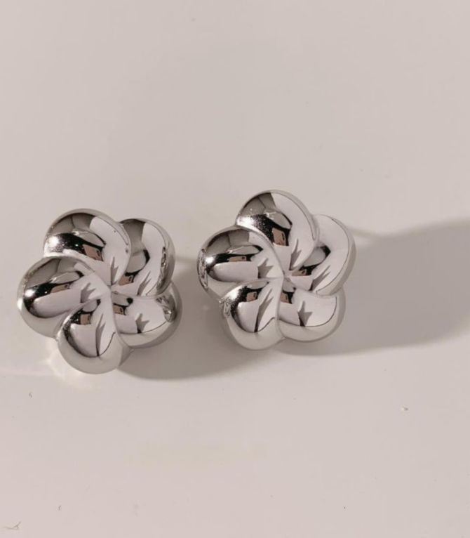 Aretes silver flower