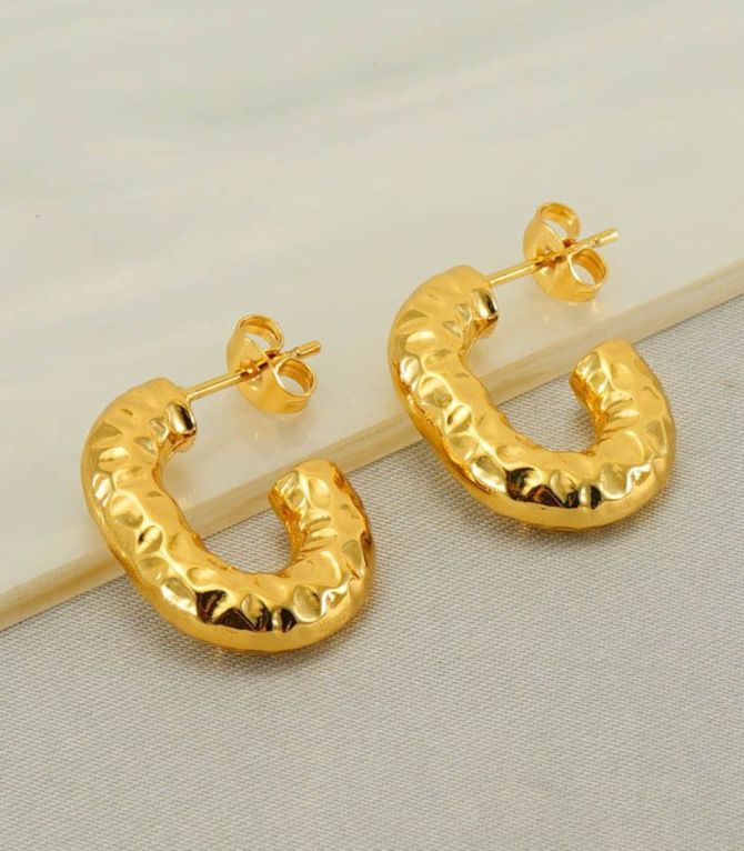 Aretes c shaped