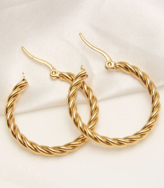 Aretes twist round