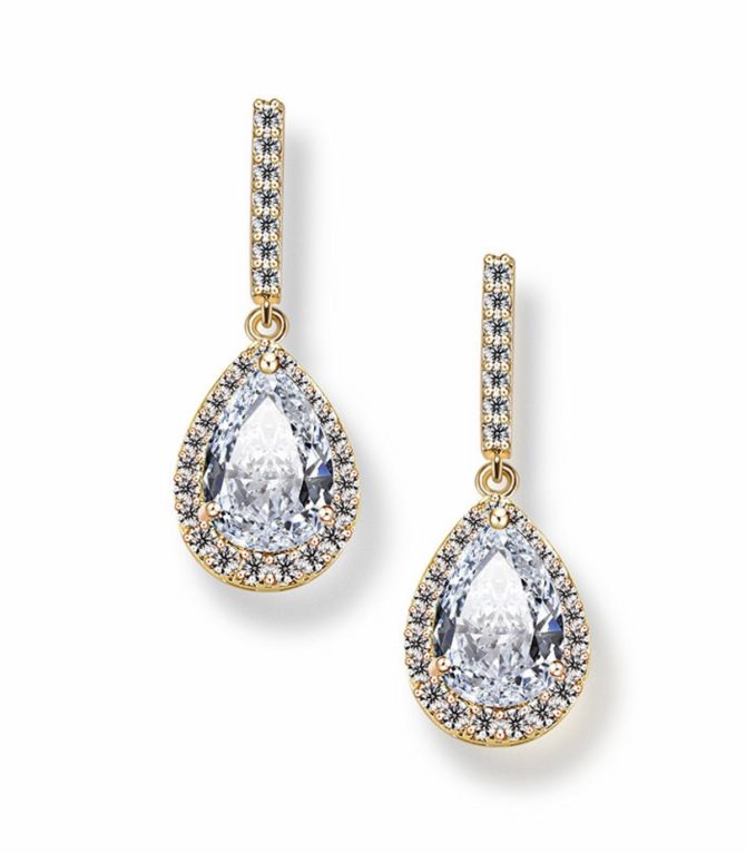 Aretes diamond gold