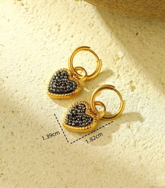 Aretes corazón negro