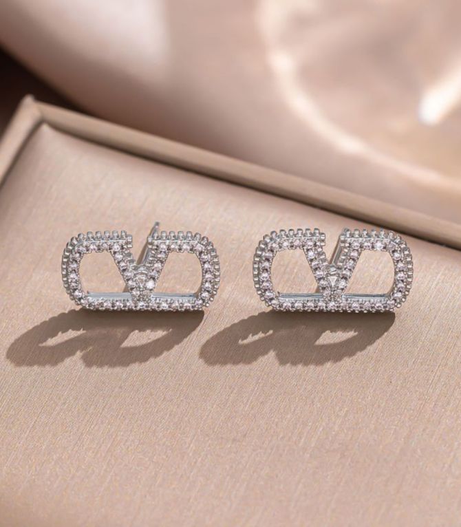 Aretes silver diamond letter