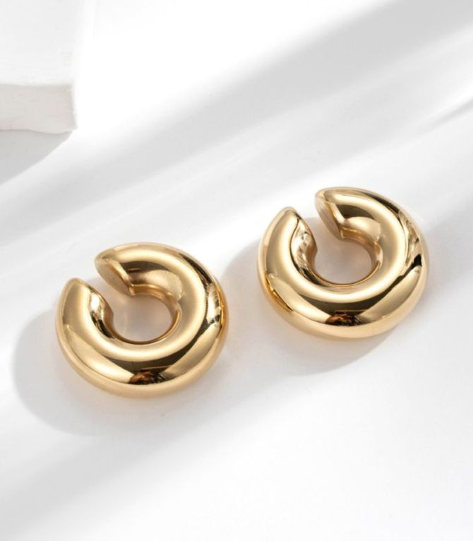 Aretes gold ear clip