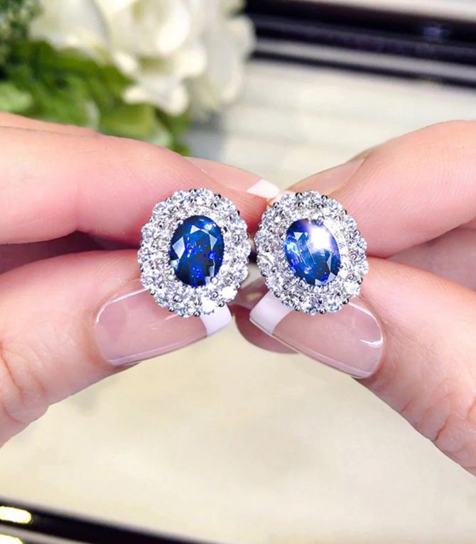 Aretes blue diamond oval