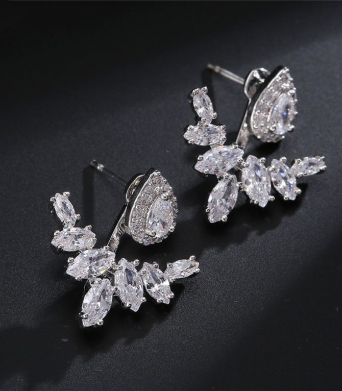 Aretes silver diamond geometric