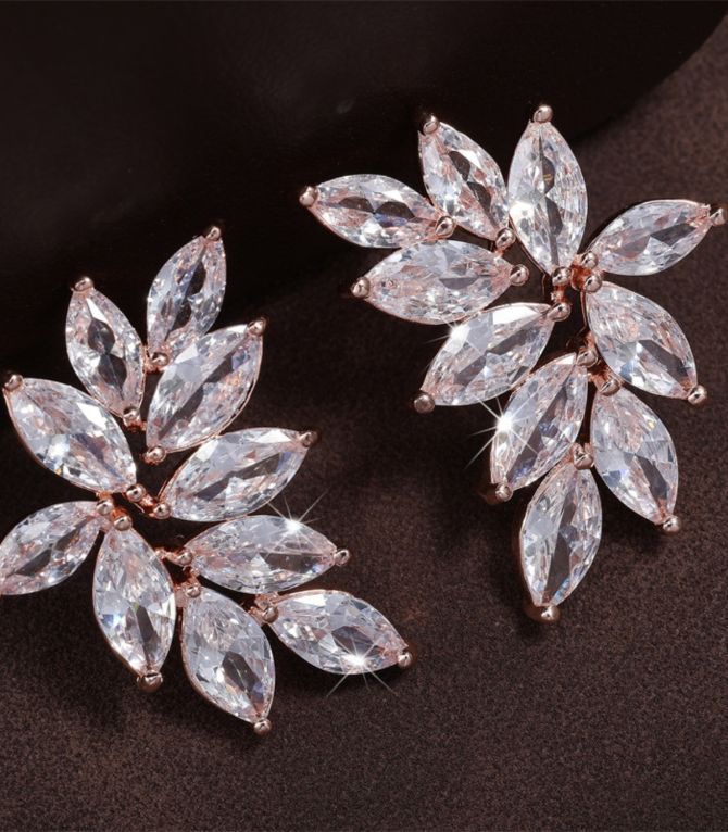 Aretes rose gold leaf diamonds