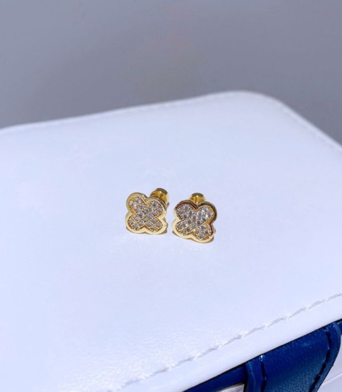 Aretes clover dorado diamonds