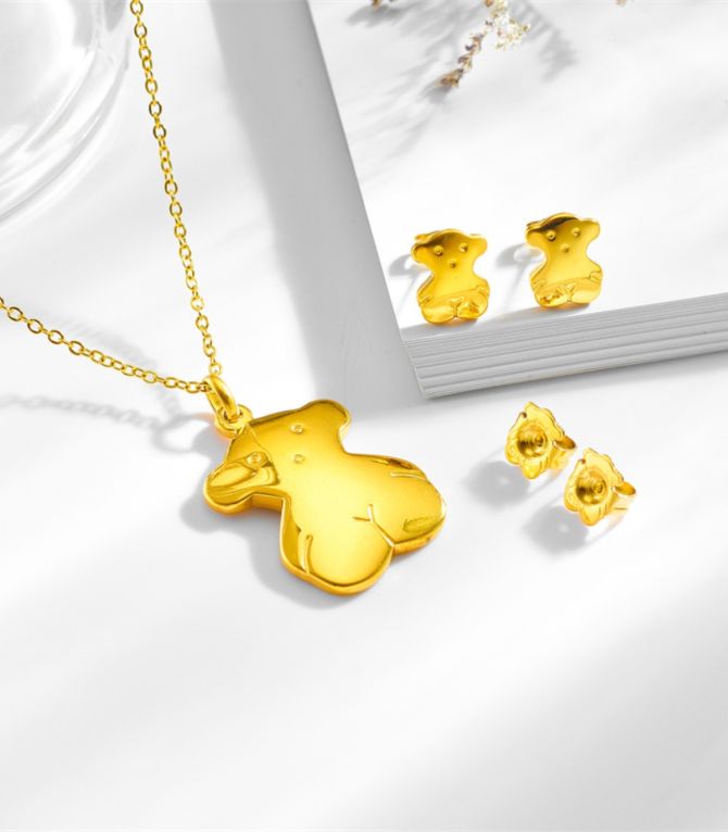 Set de collar y aretes gold bear