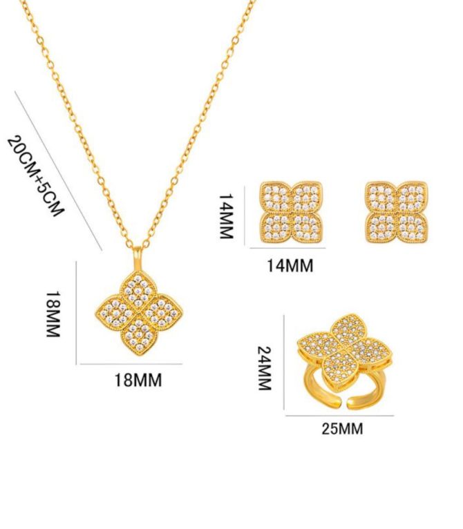 Collar diamond four leaf