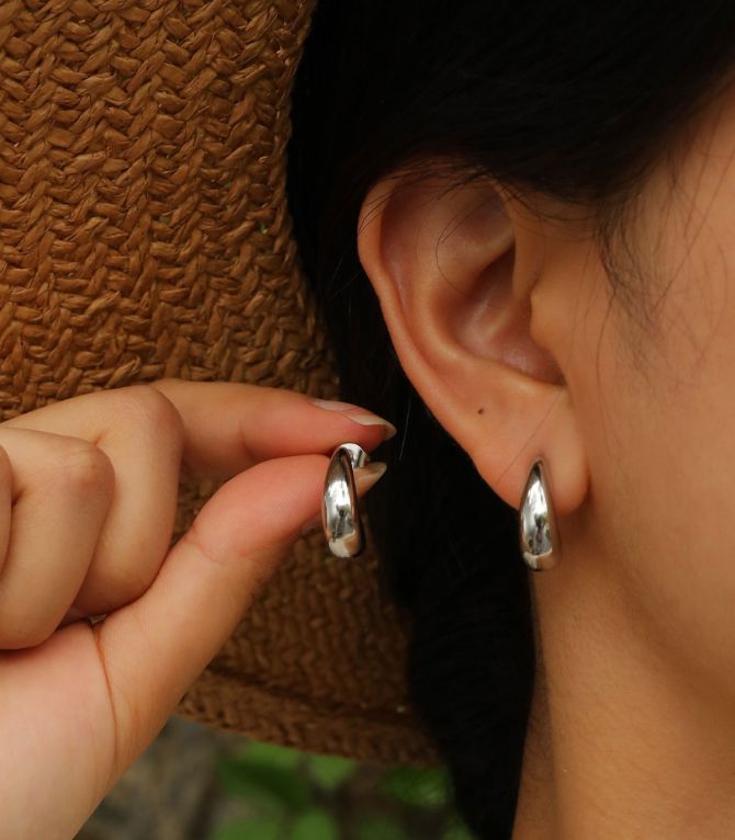 Aretes silver c shaped