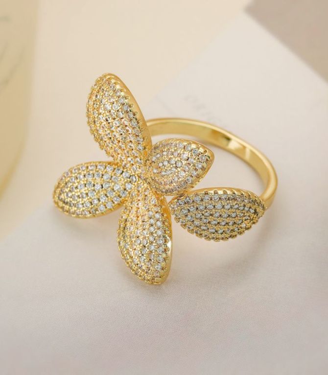 Anillo diamond petal open