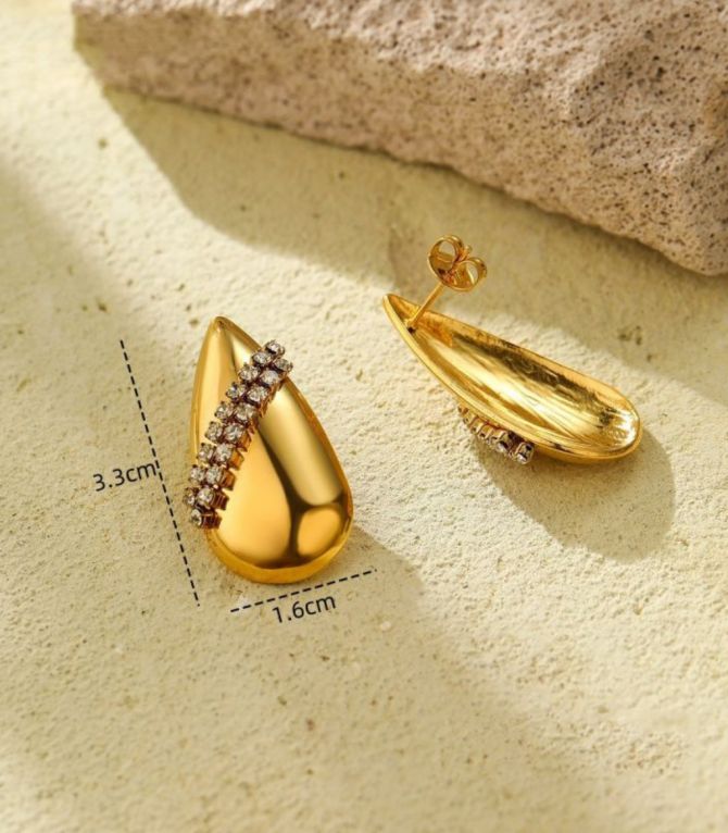 Aretes diamond teardrop