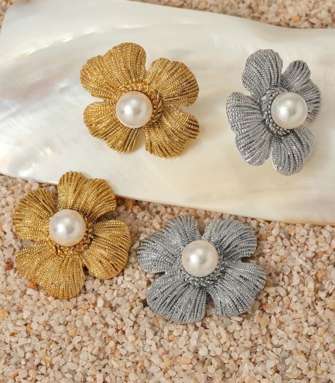 Aretes silver pearl flower