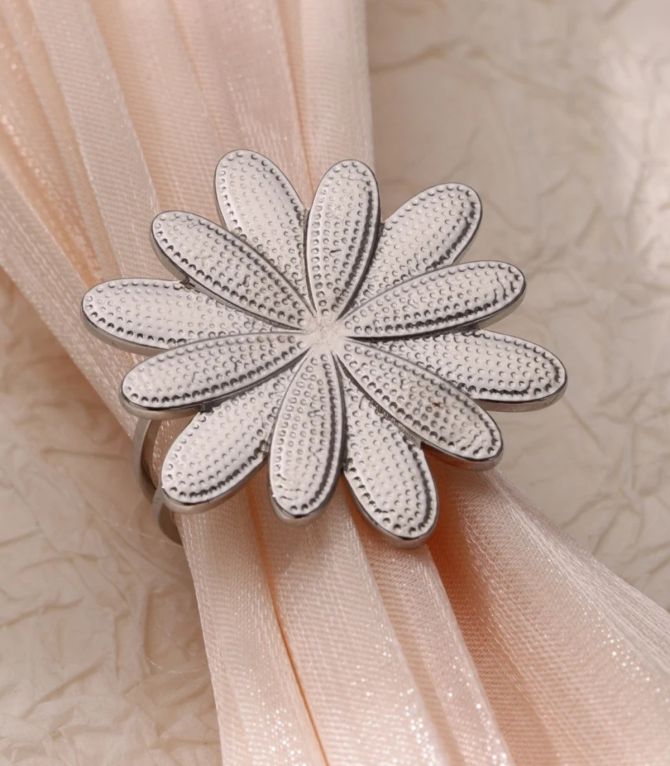 Anillo flor plata