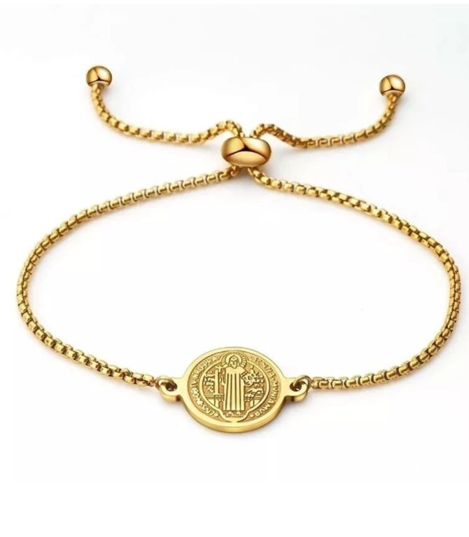 Brazalete dorado san benito