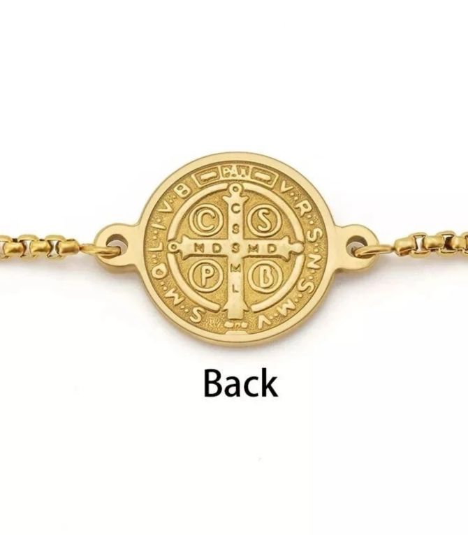Brazalete dorado san benito