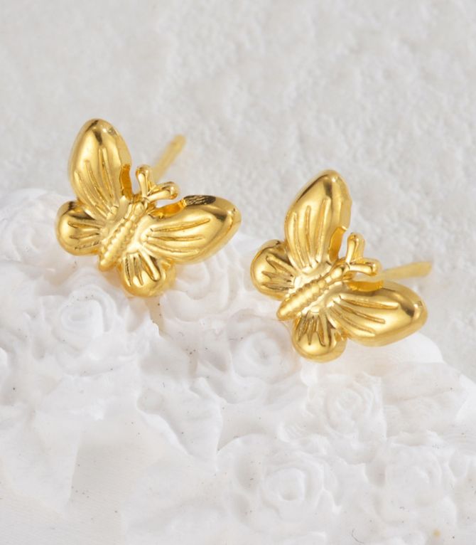 Aretes butterfly