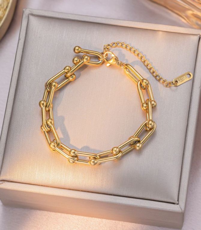Brazalete horseshoe chain