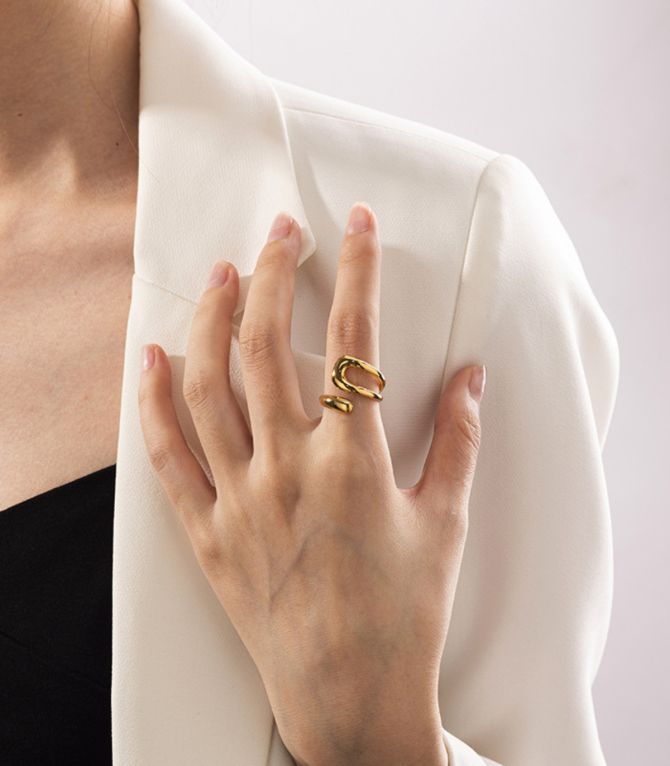 Anillo irregular