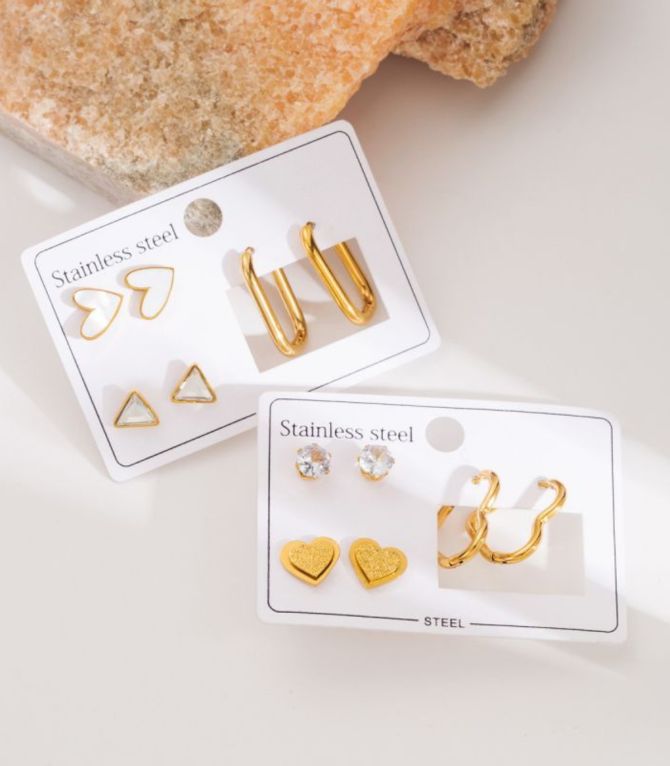 Aretes set love