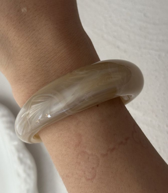 Brazalete acrylic gray