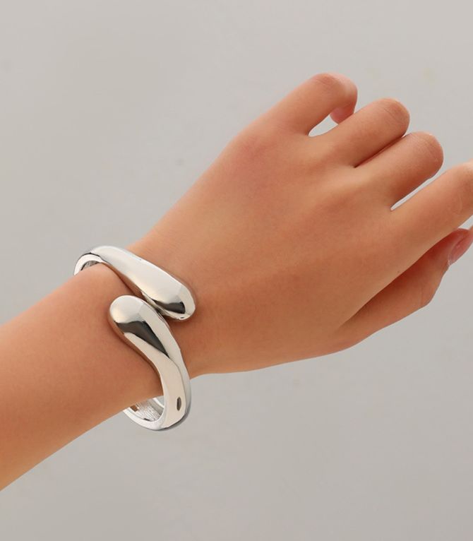 Brazalete plata geométrico