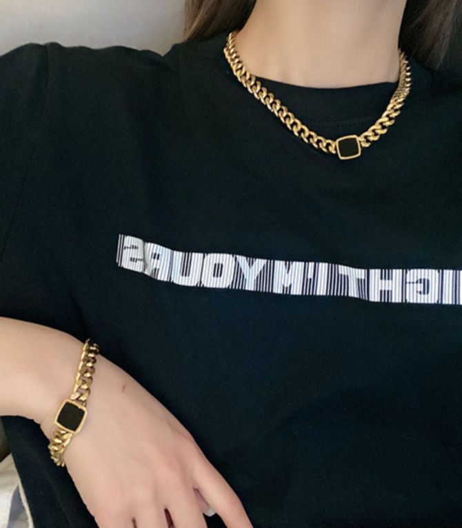 Collar chunky