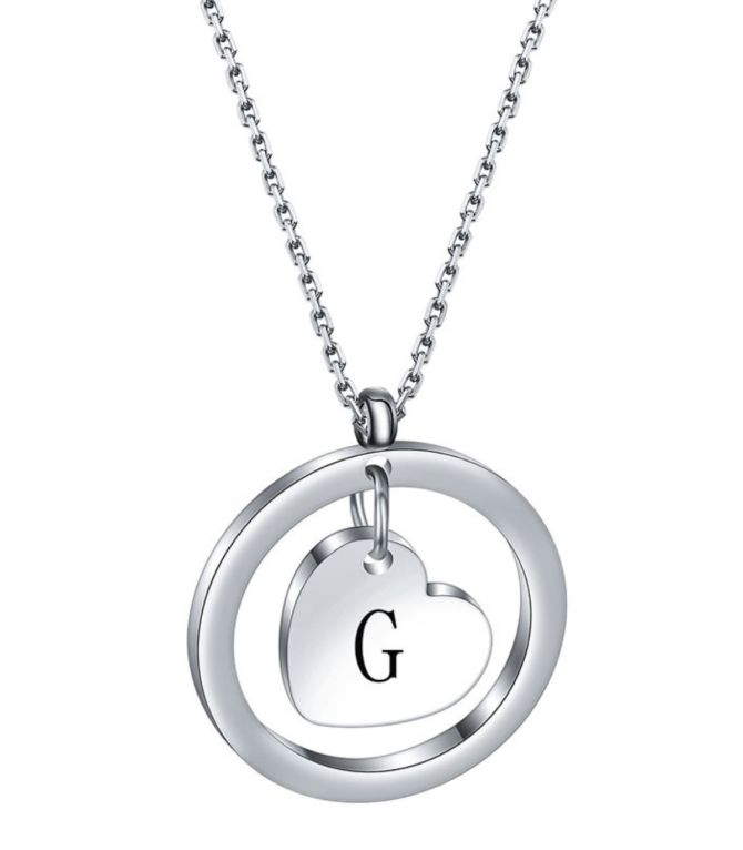 Collar letra g