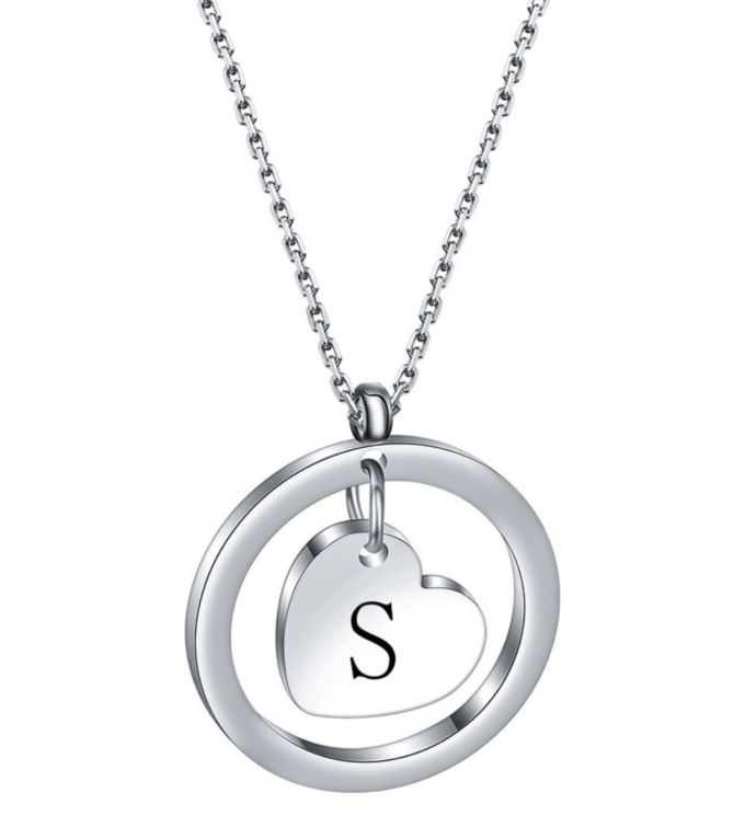Collar letra s