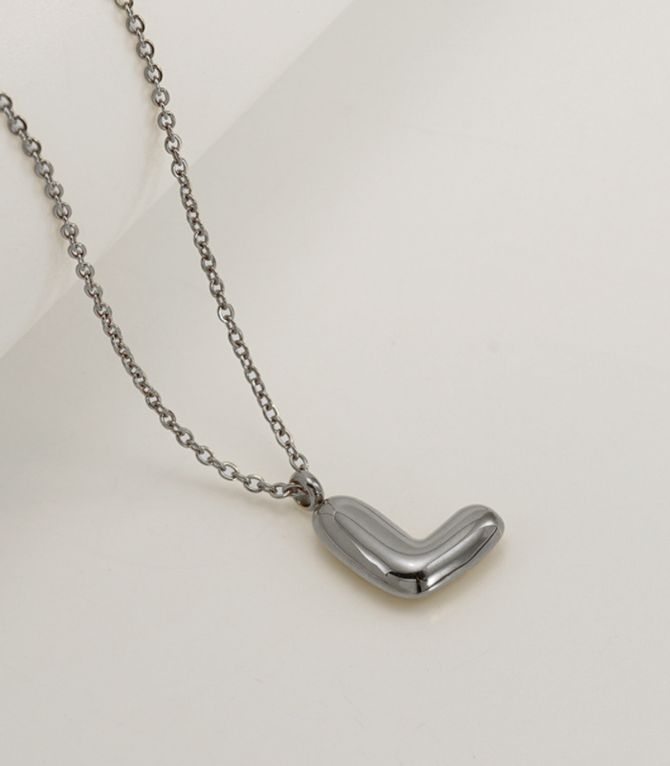 Collar plata letra l