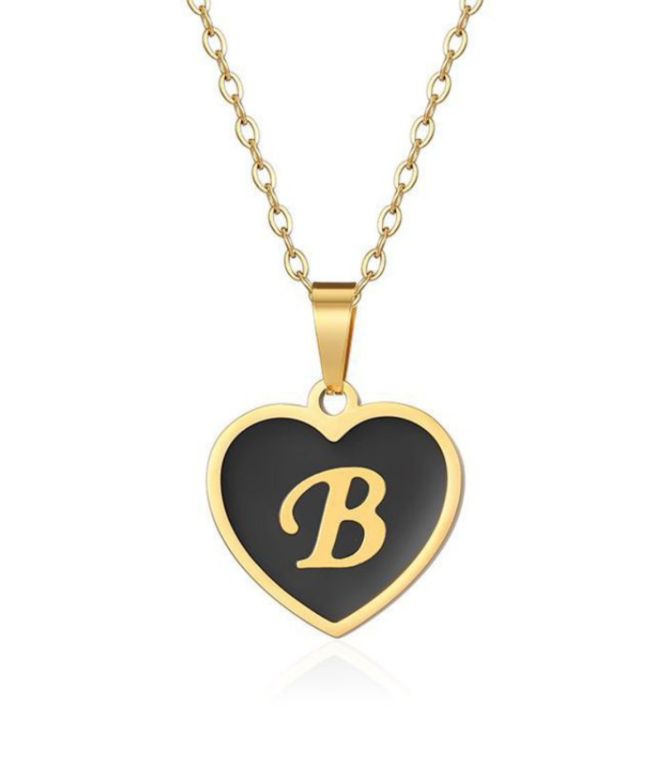 Collar letra corazon b