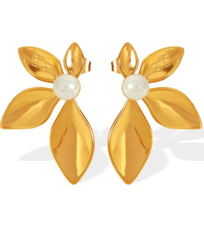Aretes pétalos con perla