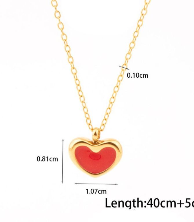 Collar dorado corazón rojo