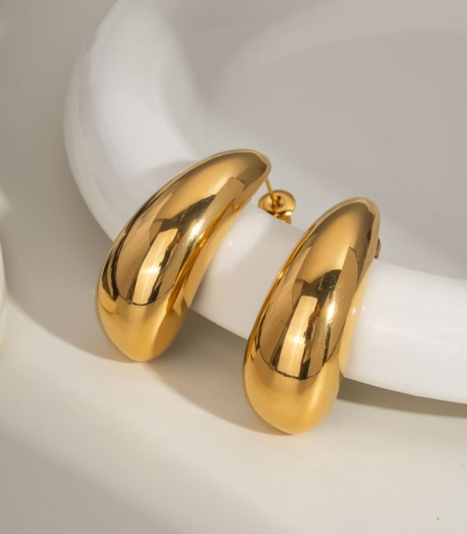 Aretes dorados teardrop