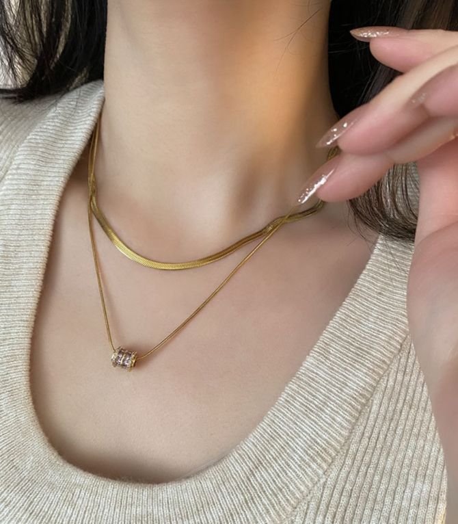 Collar dorado doble layer