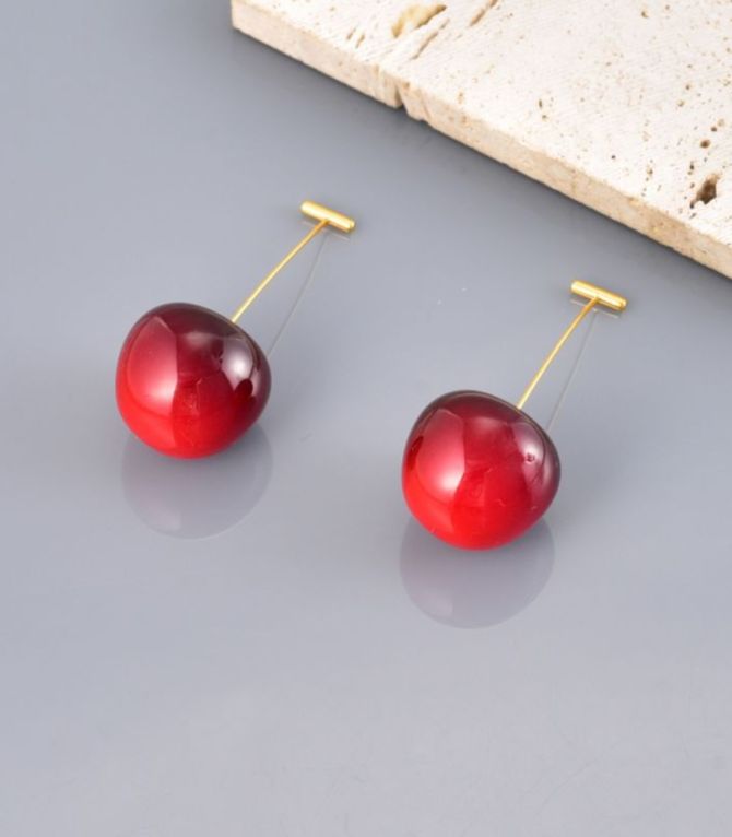 Aretes cherry
