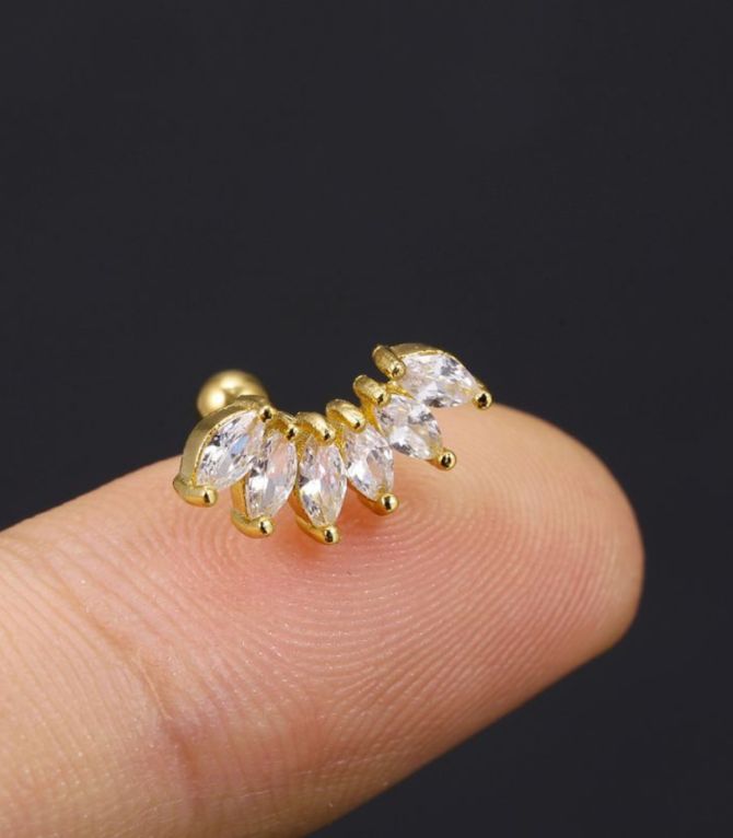 Piercing geometric dorado