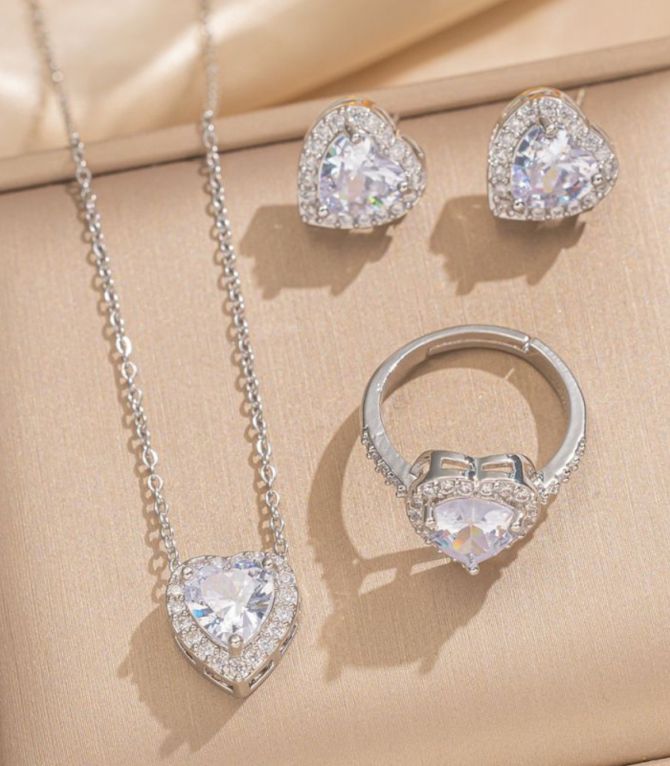 Set corazón zirconias